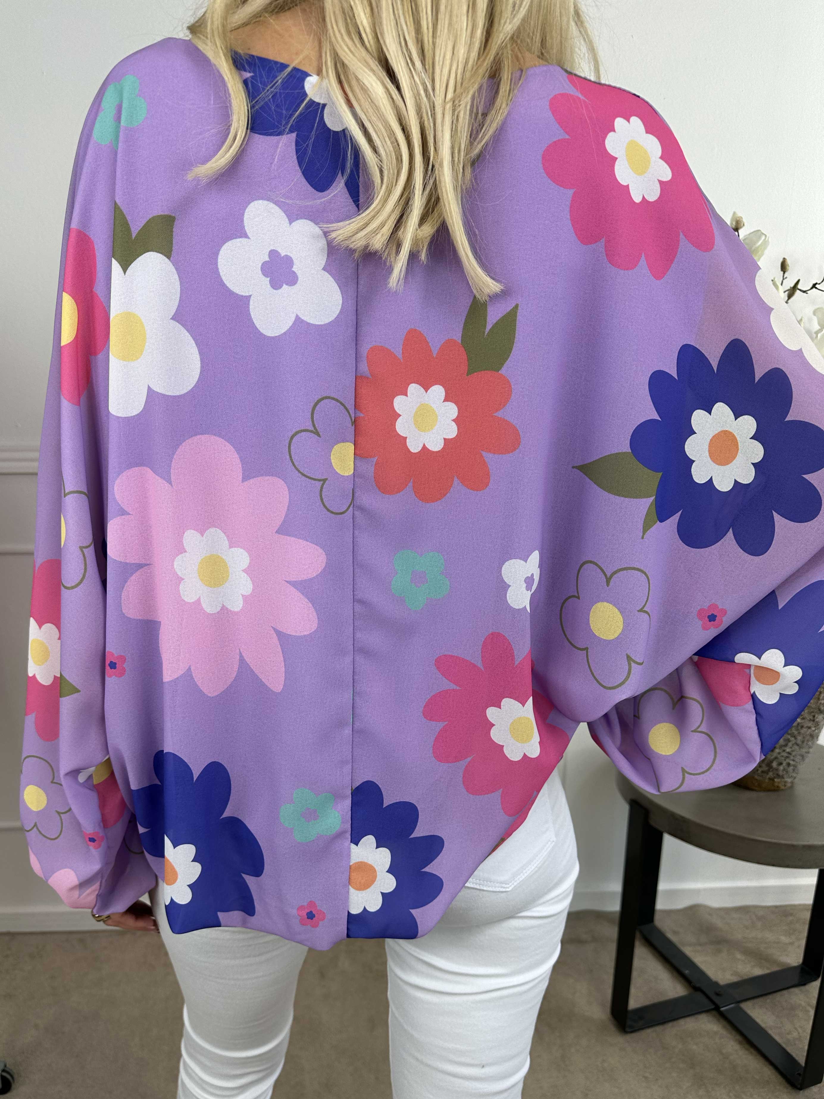 Destiny Flower - Bluse i chiffon med blomstermotiver